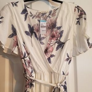 Floral Flutter Sleeve Maxi